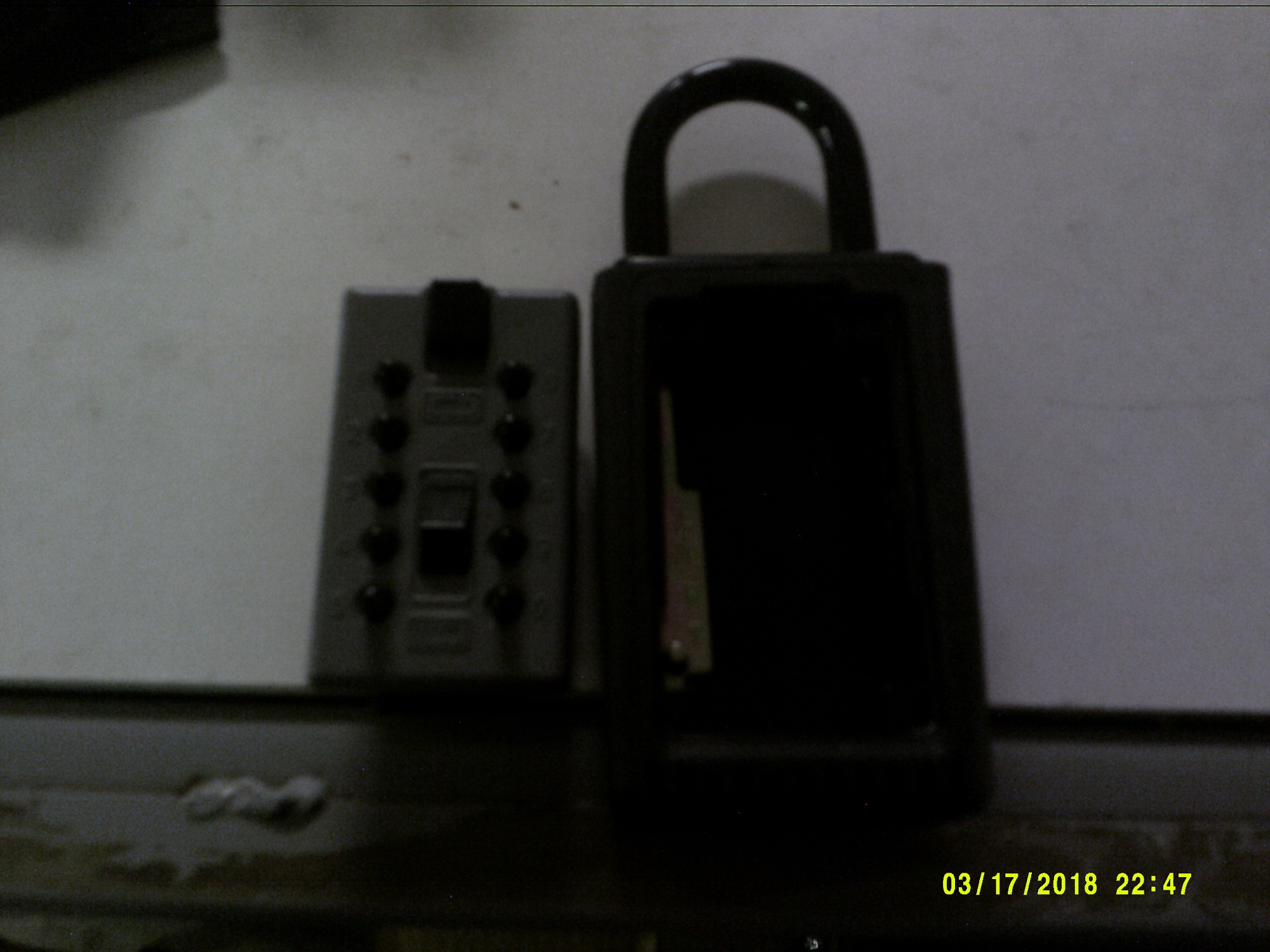 Suburban Lock And Key >> Kidde Lock Box Push Button 3 Key Capacity Mounting Type Padlock Suburban Lock And Key >> Kidde Lock Box Push Button 3 Key Capacity Mounting Type Padlock