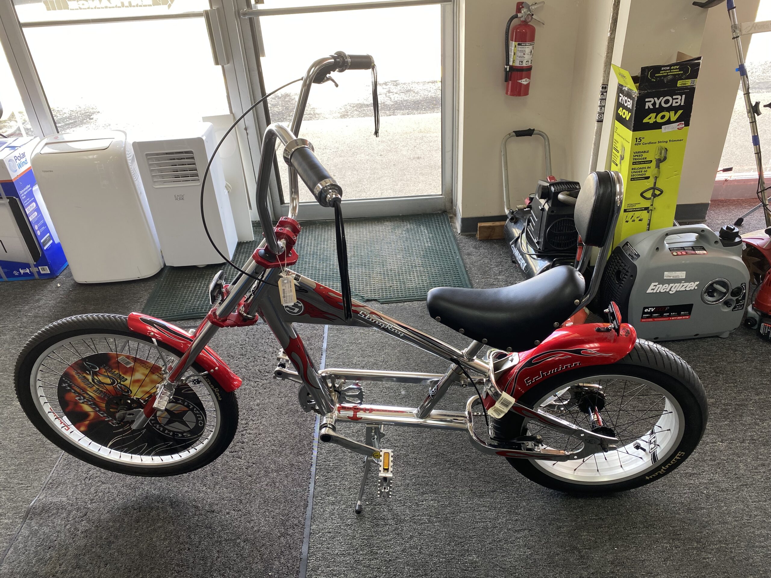 Custom Schwinn Stingray Chopper Bicycle | Suburban Exchange Custom Schwinn Stingray Chopper Bicycle | Suburban Exchange
